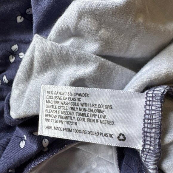 Isabel Maternity off The Shoulder Smocked Maxi Dress M NWT - Picture 3 of 8